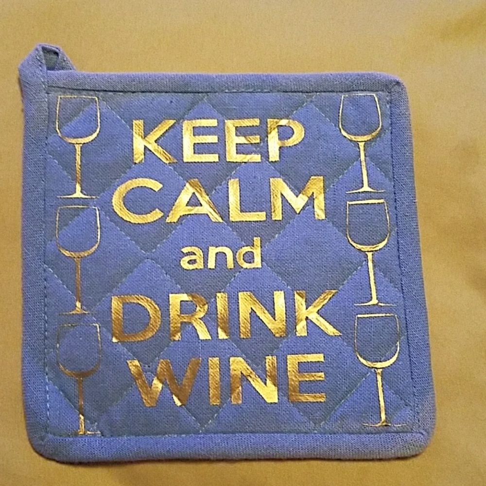 Wine Lover Kitchen Pot Holder brand new blue gold